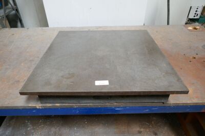 Storn 24" Surface Plate