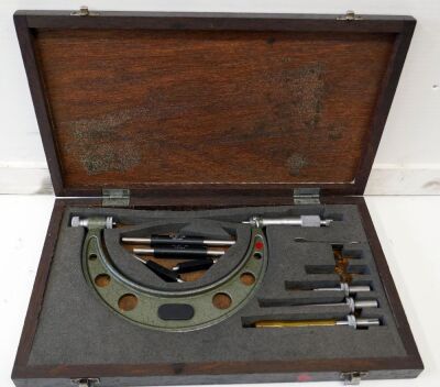 Mitutoyo 0-6" Micrometer