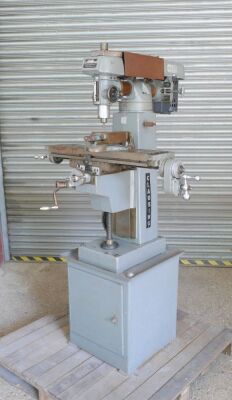 Clausing 8530 Milling Machine