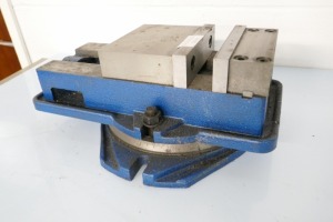 6" Swivel Machine Vice