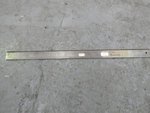 1000mm x 60mm Straight Edge