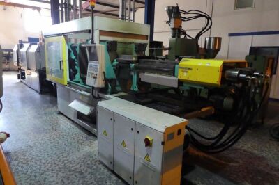 Arburg 520C 2000-675 Plastic Injection Moulding Machine