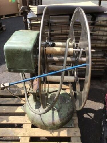 Atkin motorized decoiler
