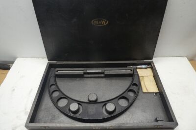 Moore & Wright 14-15" Micrometer