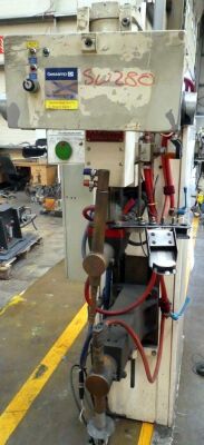 British Federal 100kVA Pedestal Welder