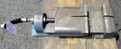 Heavy Duty Machine Vice 9"