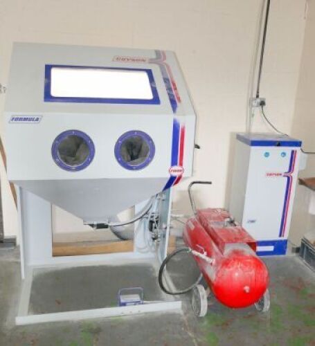 Guyson Formula F1600 Blast Cabinet