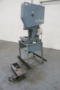 Worcester Press 6T