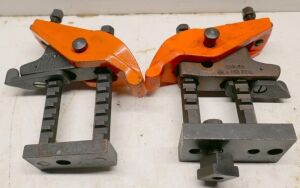 Carver T400 Clamps 2 Off
