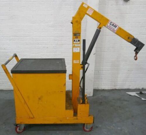 CAM Equipment Mobile Tool Lift