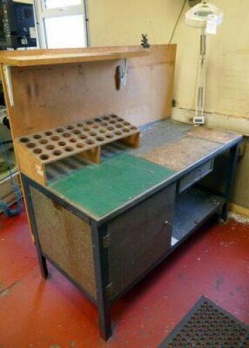 Steel Work Bench & Magnification Lamp