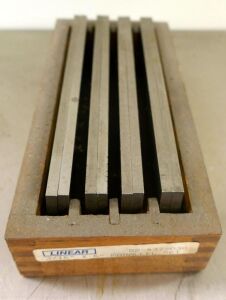Linear 1/8" Parallel Set