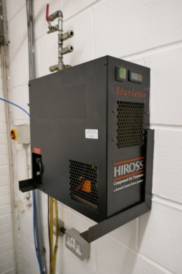 Hiross Air Dryer