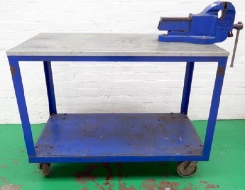 Mobile Work Bench With Vice
