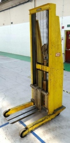 Powell VTR400 Manual Lift Truck