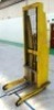 Powell VTR400 Manual Lift Truck