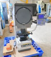 Mitutoyo PJ-3000 Shadowgraph