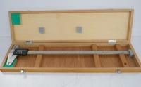 Mitutoyo 0-12" Digital Calliper