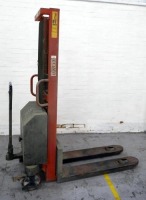 Record Electric Lift Truck 240v