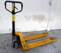 SHS Pallet Truck Max Capacity 2500Kg