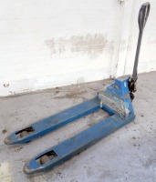 Manutan Pallet Truck Max Capacity 1200Kg