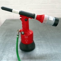 FAR RAC-180 Pneumatic Rivet Gun