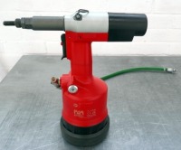 FAR KJ45/S- Pneumatic Rivet Gun