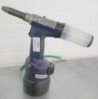Avdel Genessis NG2 Pneumatic Rivet Gun