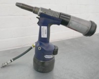 Avdel Genessis NG2 Pneumatic Rivet Gun