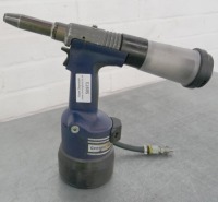 Avdel Genessis NG2 Pneumatic Rivet Gun