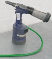 Avdel Genessis NG3 Pneumatic Rivet Gun