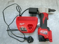 Milwaukee M12 BPRT Rivet Gun & Charger