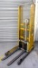 Powell & Co Vertolifter Manuel Lift Truck Max Lifting Capacity 750Kg - 2