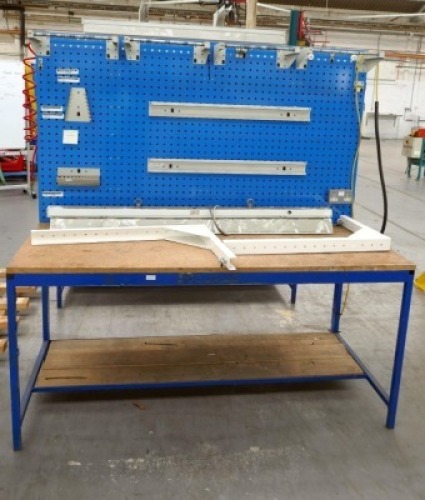 Work Bench & 240v Light 2300 x 1800 x 800mm