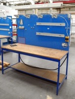 Work Bench & 240v Light 2300 x 1800 x 800mm
