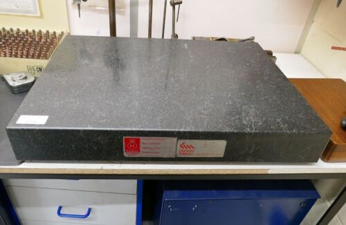 Crown Windley 18" x 24" x 3" Granite Plate