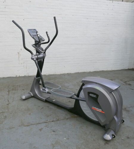 BH Fitness KHRONOS Generator Cross Trainer