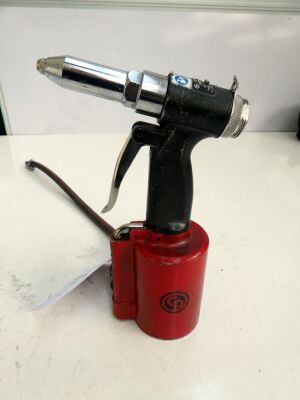 CP9882 Air Riveter