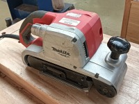 Makita belt sander