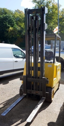 Hyster E60 Electric Fork Lift Truck