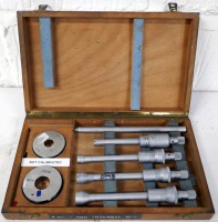 Internal Bore Micrometer Set