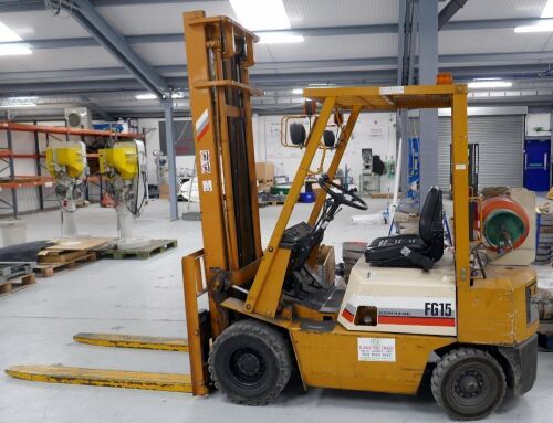 Komatsu Gas Powered FLT