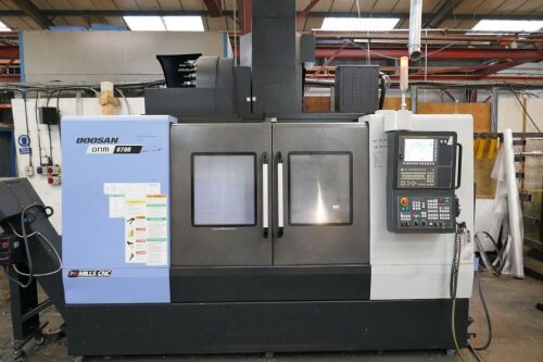DOOSAN DNM 6700 VMC