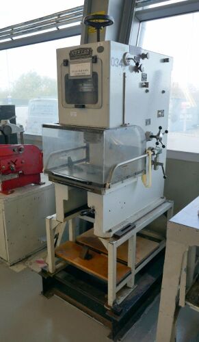 Norton Hydraulic Press