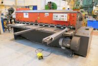 Amada M2560 Mechanical Shear
