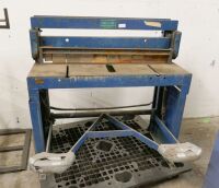 Kingland 3ft Treadle Shear
