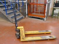 2500kg Pallet Truck