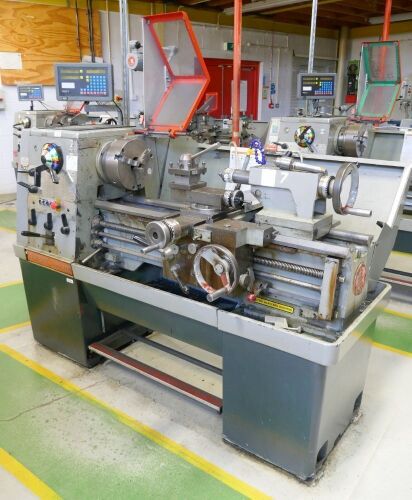 Colchester Triumph 2000 Straight Bed Lathe