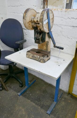 Smart Brown Toggle Press