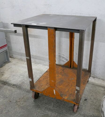 Mobile Work Bench